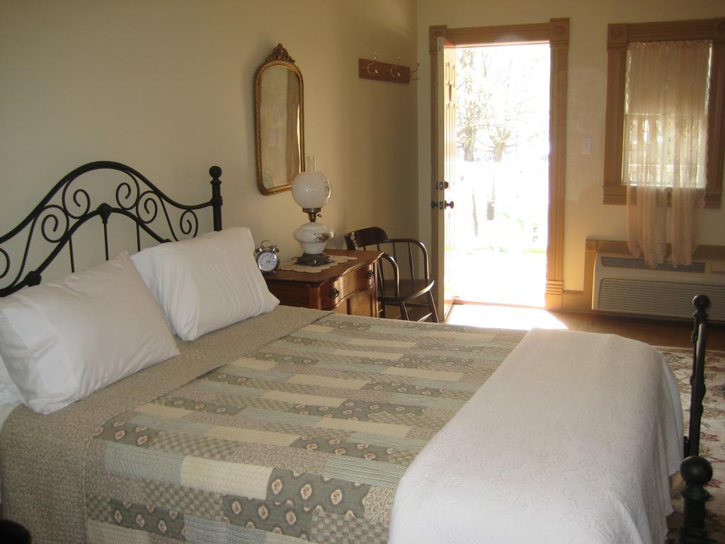Backwoods Bed And Bath Hotel McGregor Luaran gambar